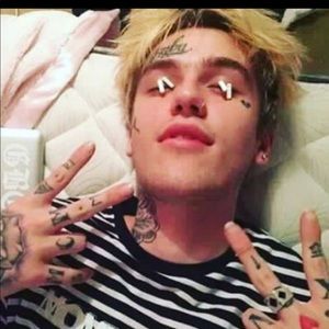 Meet your Posher, Just